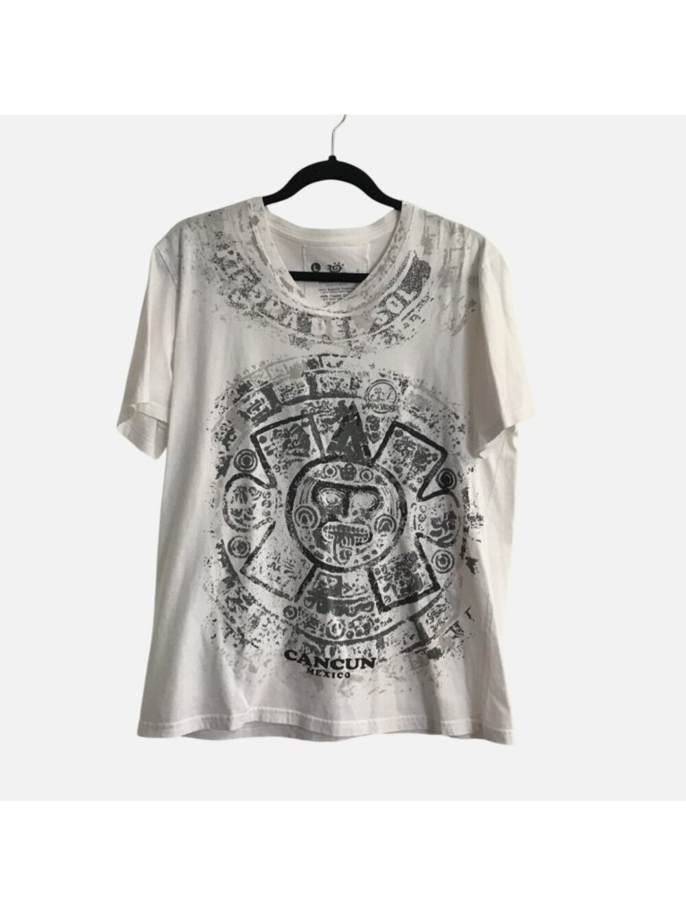 MAYAN VILLAGE -MENS WHITE ORGANIC COTTON V-NECK SHORT SLEEVE T-SHIRT SIZE LARGE